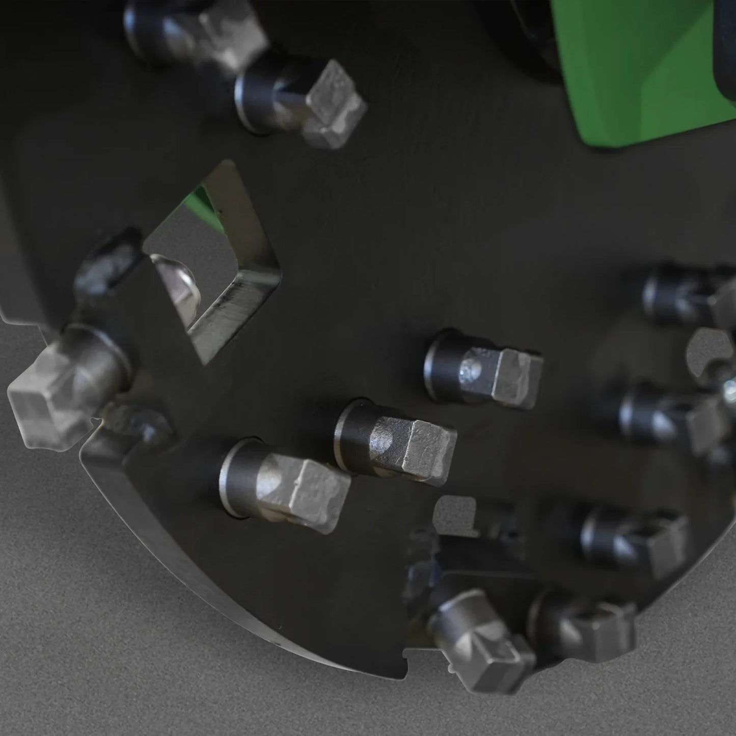 3-Point Hitch PTO Stump Grinder with 34 Carbide Teeth (PTO Shaft Included with Slip Clutch), for 15-45HP Tractor, SG24